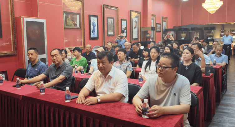 一带一路艺术品国际交易中心数字资产运营中心 艺术品数字货币预发行启动会暨收藏家、专家和企业家座谈会