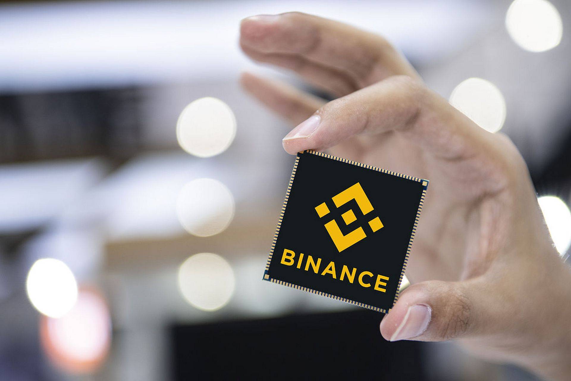 警报解除！500BTC 转入币安冷钱包后零异动，机构囤币信号藏不住